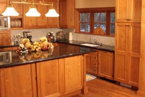 Luxuary Solid Wood Kitchen Cabinets PR-DL99